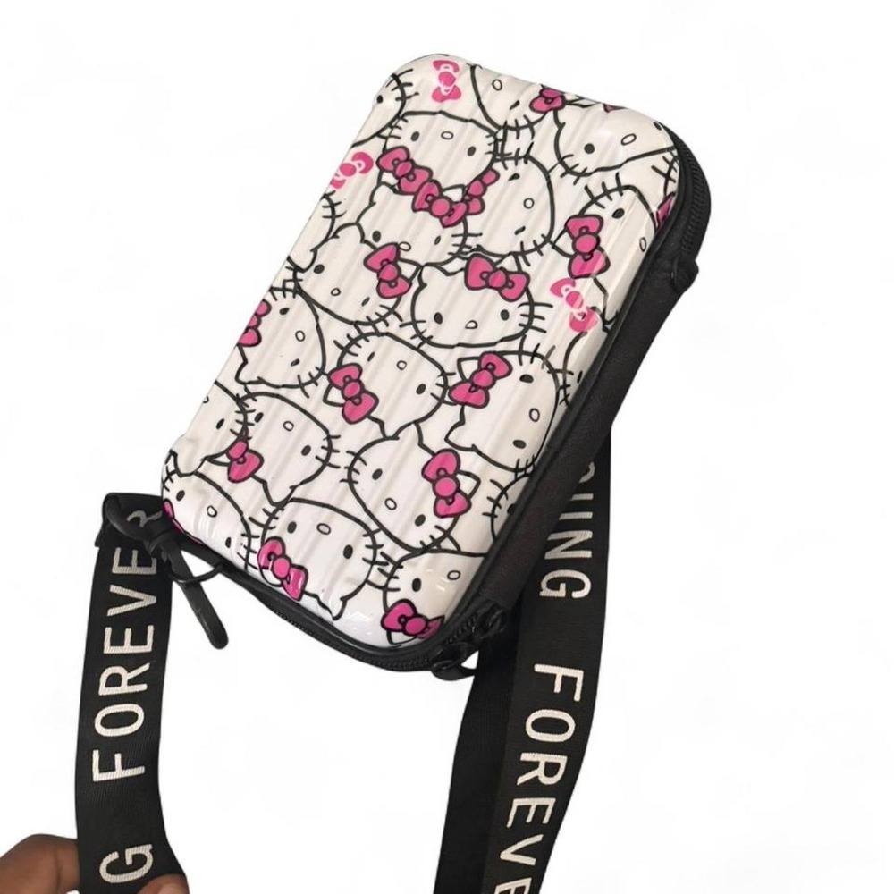 Hello‎ kitty crossbody bag